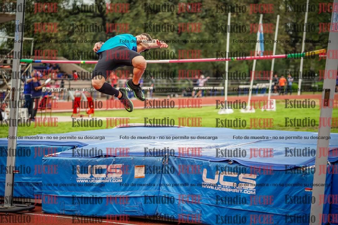 Fotos del salto en alto de varones