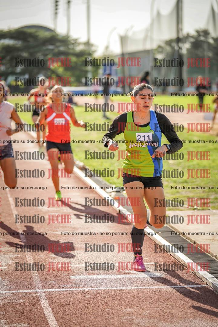 Fotos de los 800 m llanos de mujeres