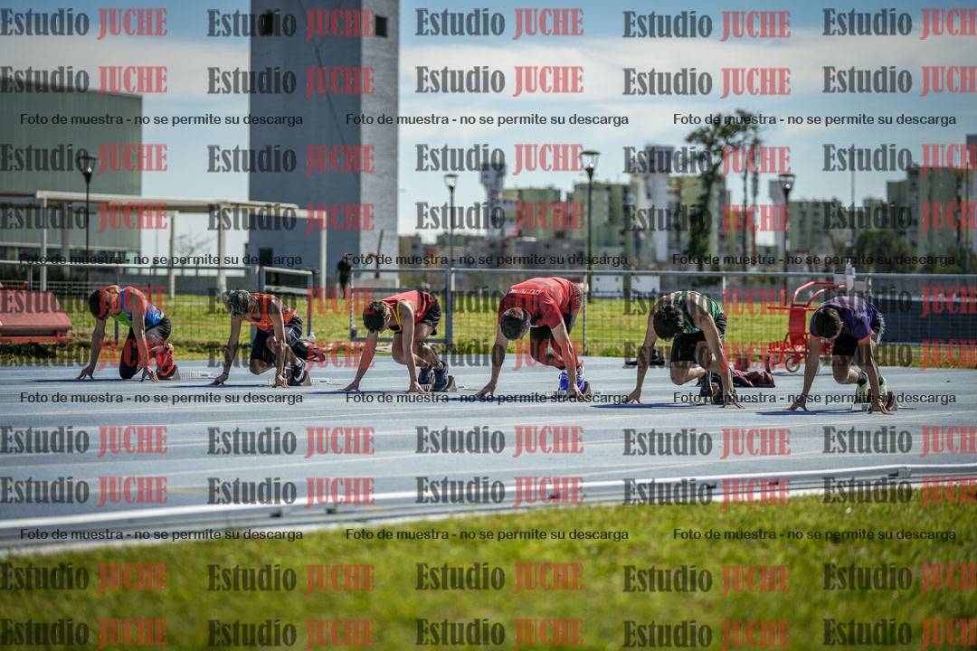 Fotos de los 100 m llanos de varones