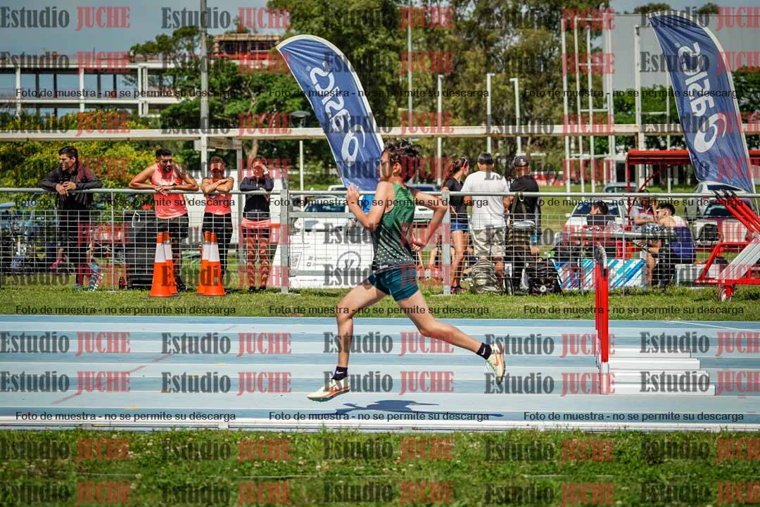 Fotos de los 1000 m llanos de varones