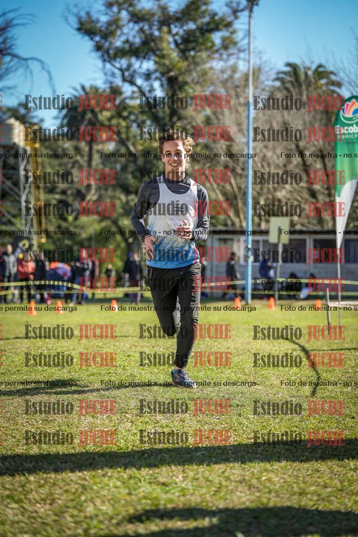 Fotos de la llegada del cross de 6000 m