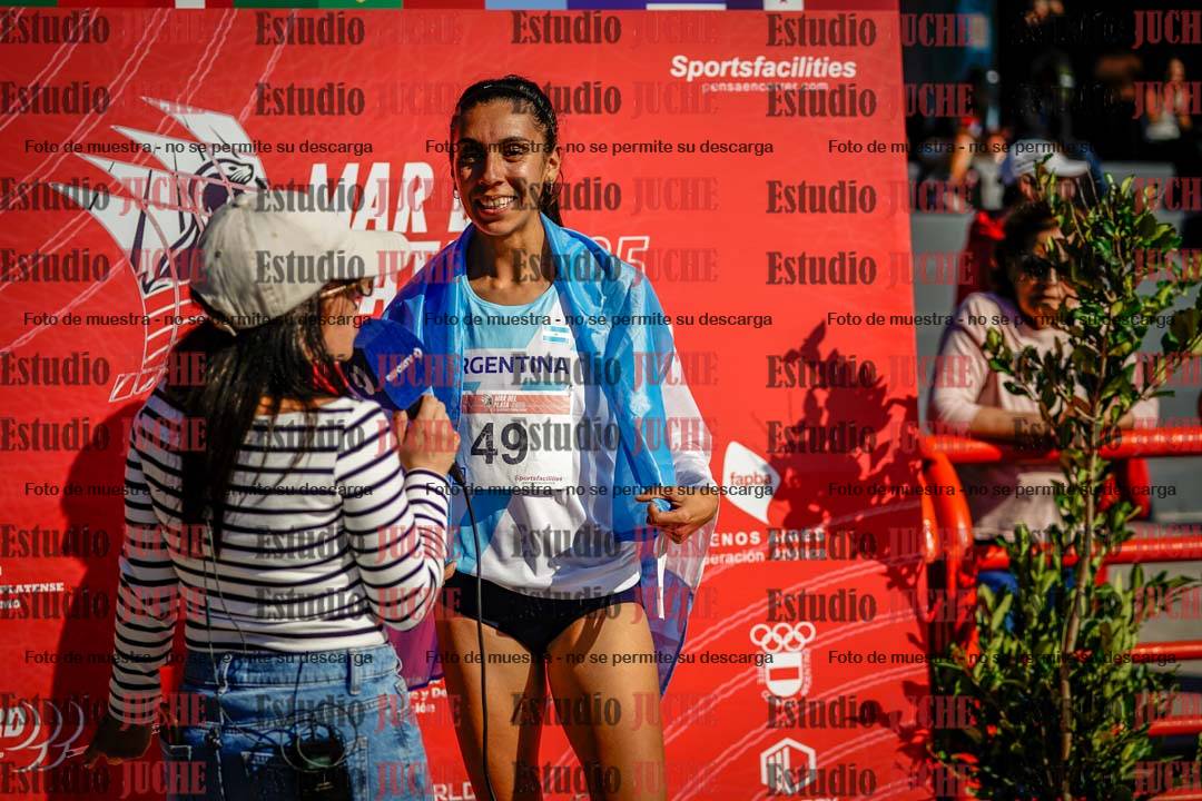 Fotos de algunos extras y podios del día 1