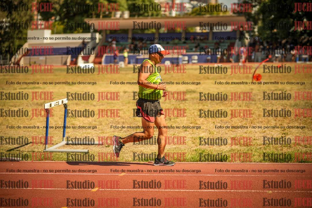 Fotos de los 3000 m llanos de varones