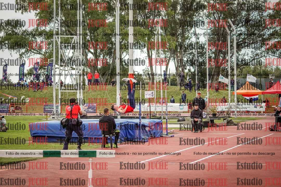 Fotos del salto en alto de varones - FINAL