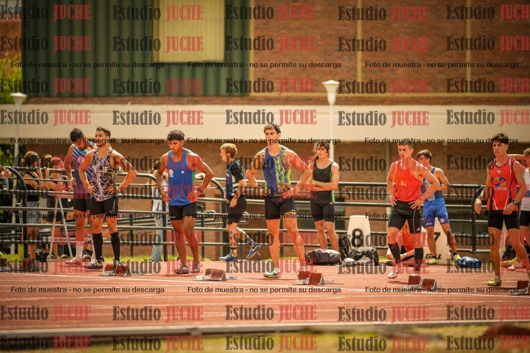 Fotos de los 100 m llanos de varones