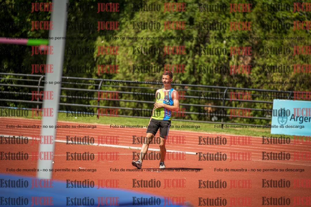 Fotos del salto en alto de varones