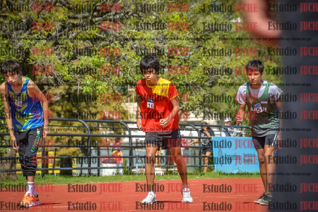 Fotos de los 600 m llanos de varones