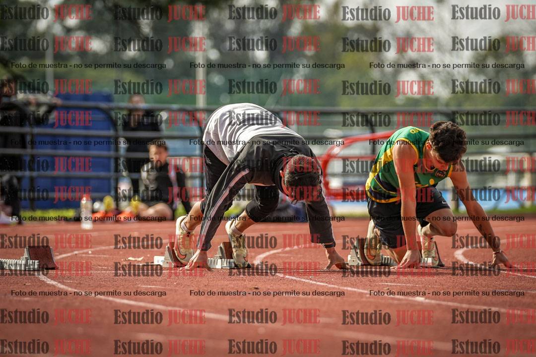 Fotos de los 100 m llanos de varones
