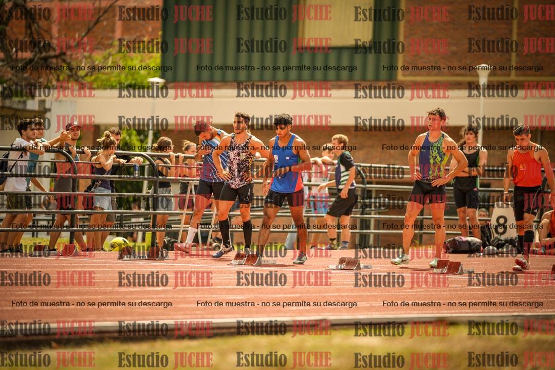 Fotos de los 100 m llanos de varones