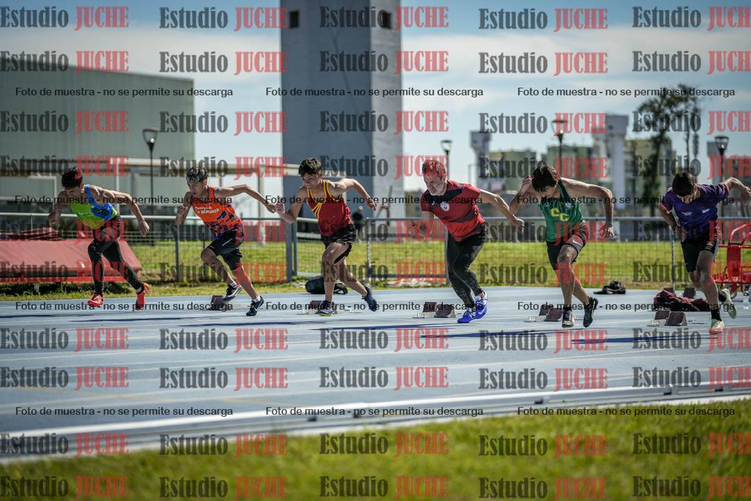 Fotos de los 100 m llanos de varones