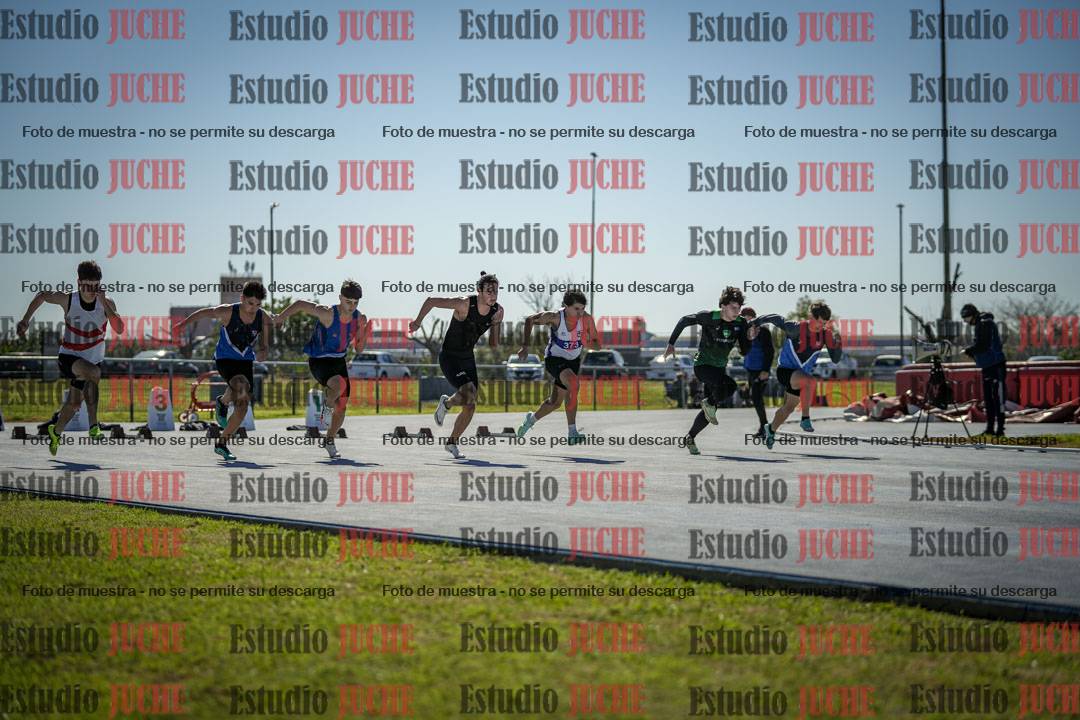 Fotos de los 100 m llanos de varones