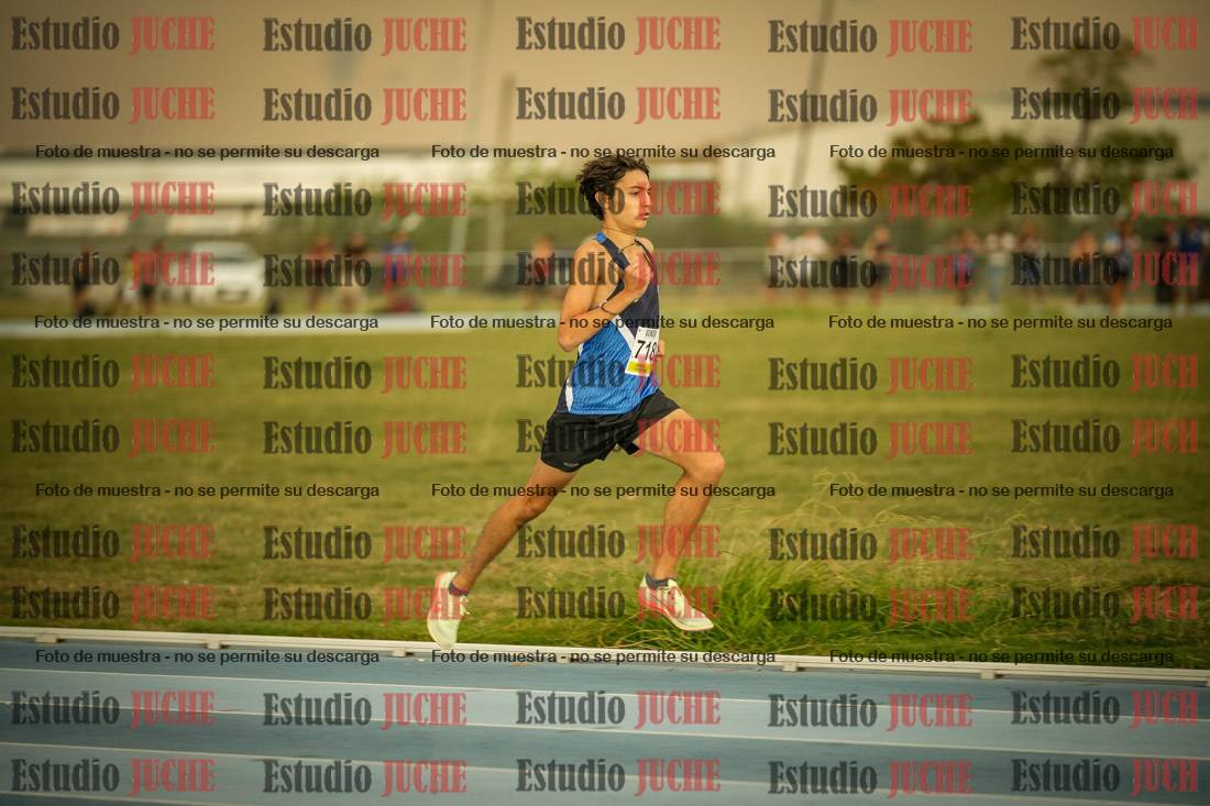 Fotos de los 1000 m llanos de varones