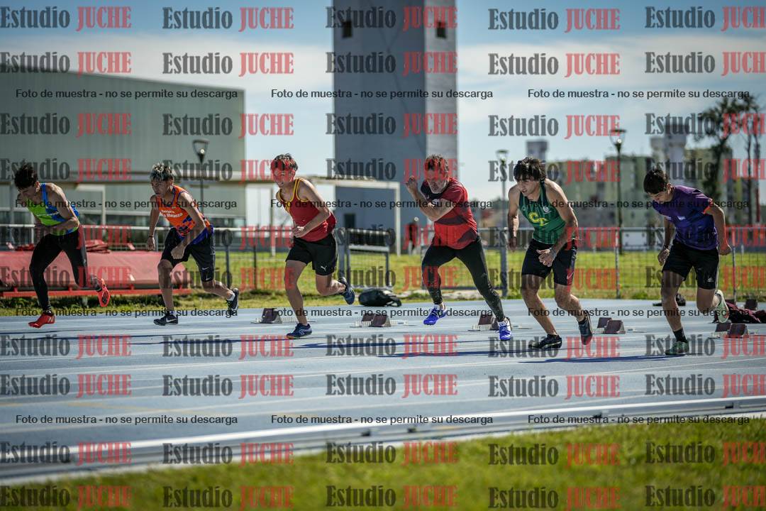 Fotos de los 100 m llanos de varones