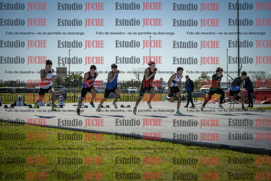 Fotos de los 100 m llanos de varones