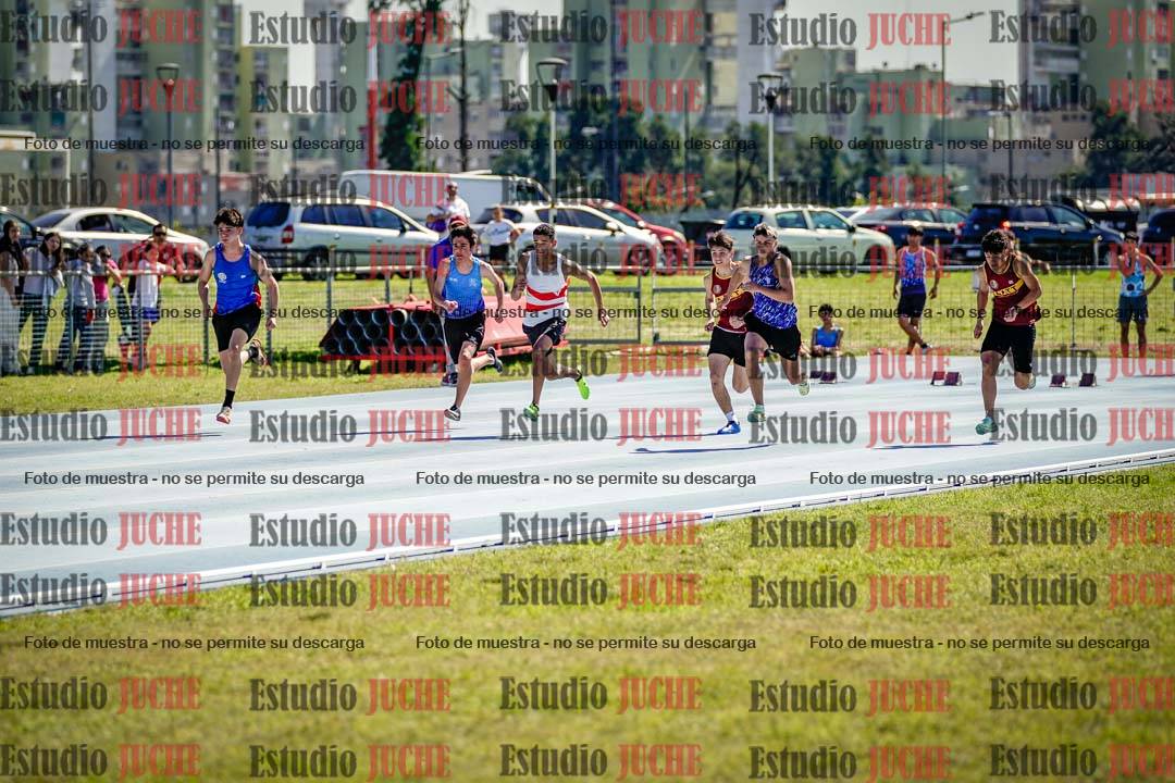 Fotos de los 100 m llanos de varones
