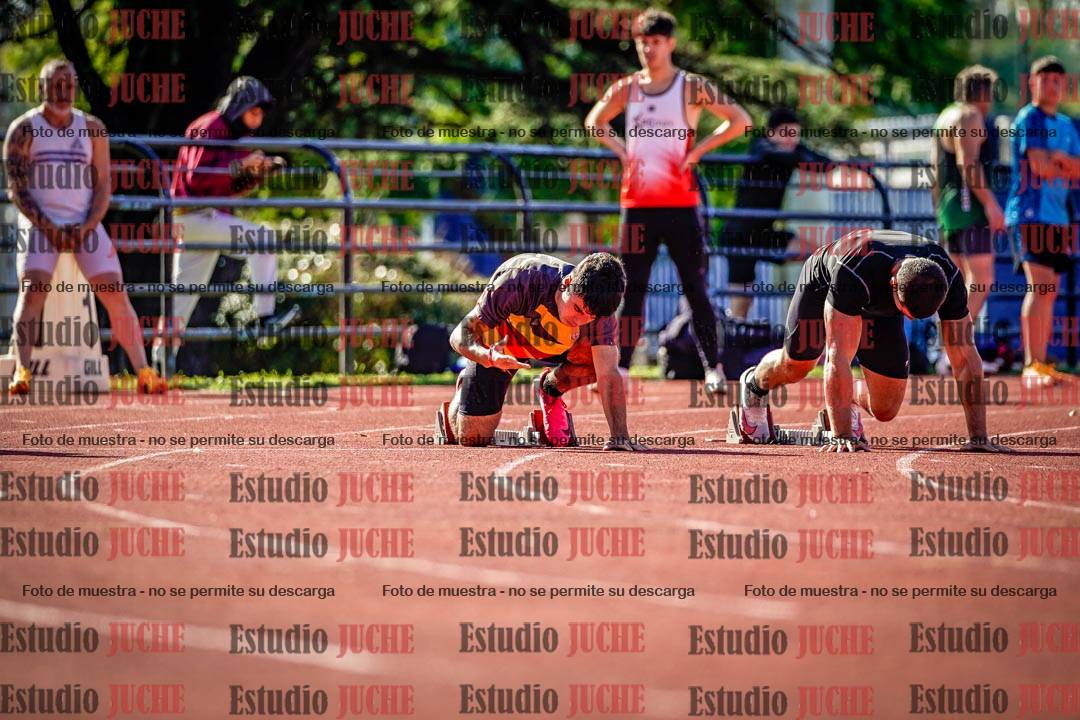 Fotos de los 100 m llanos de varones