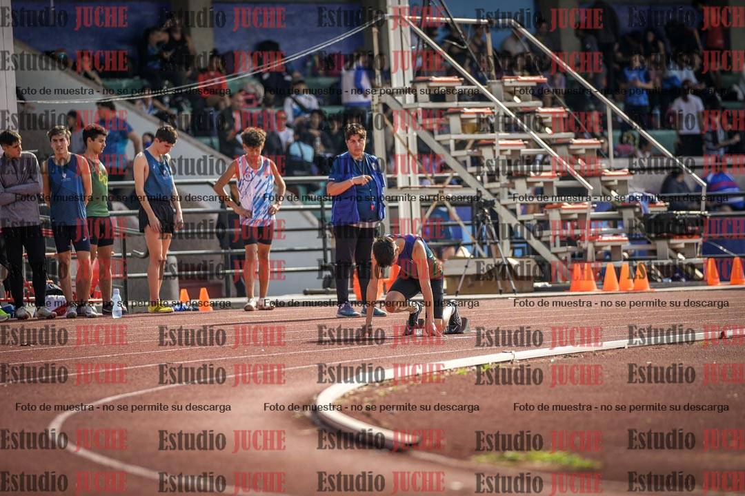 Fotos de los 400 m llanos de varones
