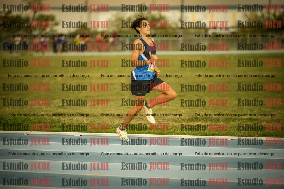 Fotos de los 1000 m llanos de varones
