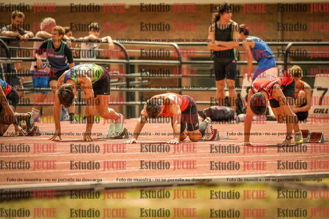Fotos de los 100 m llanos de varones