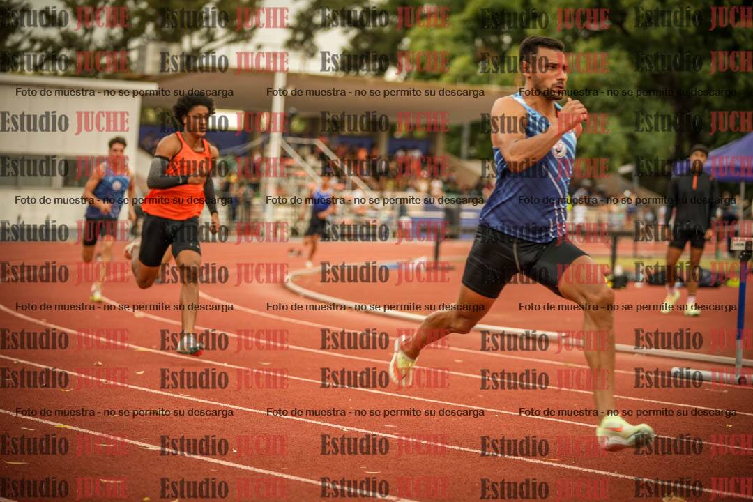 Fotos de los 400 m con vallas de varones