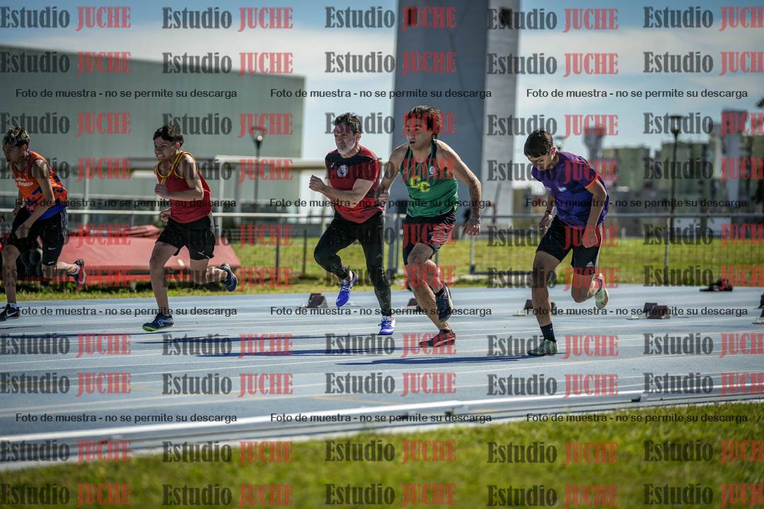 Fotos de los 100 m llanos de varones