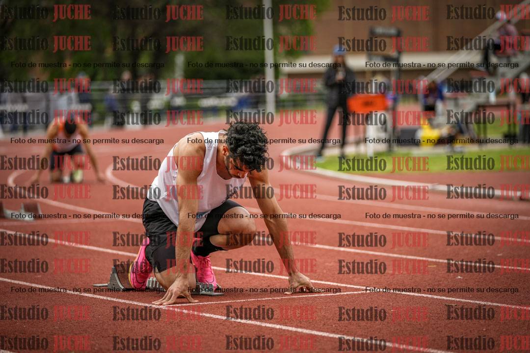Fotos de los 400 m llanos de varones