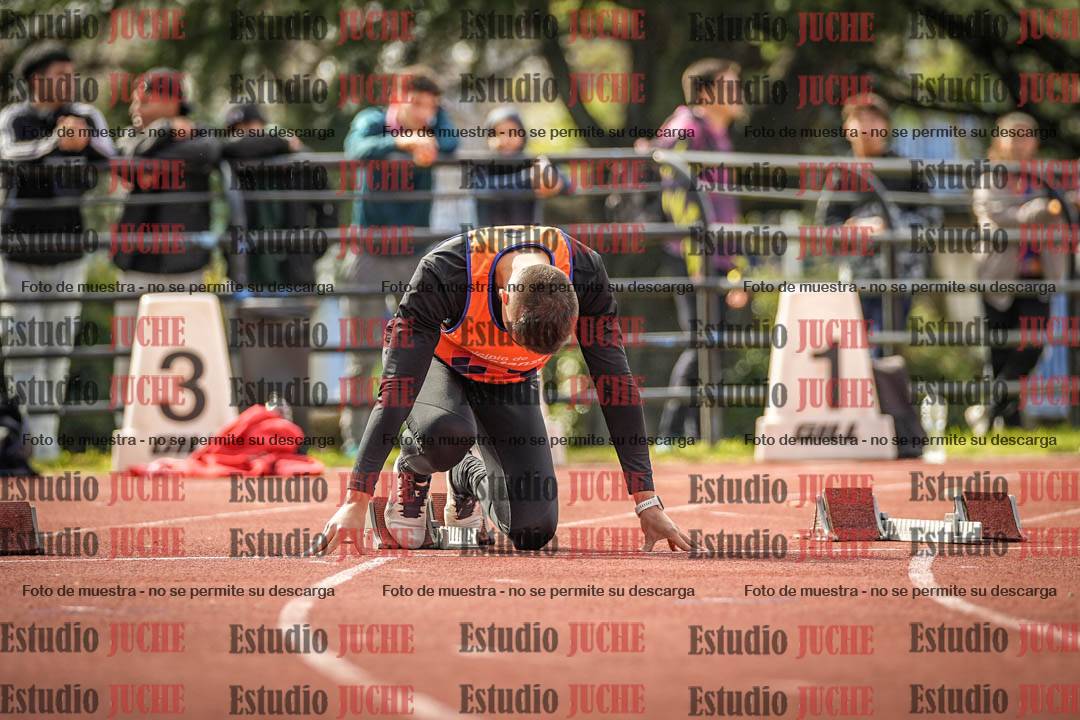 Fotos de los 100 m llanos de varones