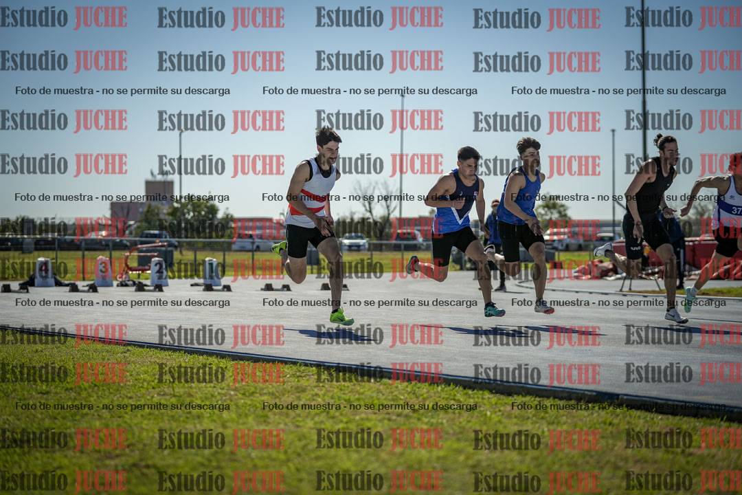 Fotos de los 100 m llanos de varones