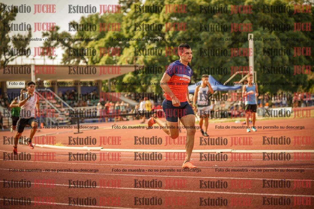 Fotos de los 400 m llanos de varones