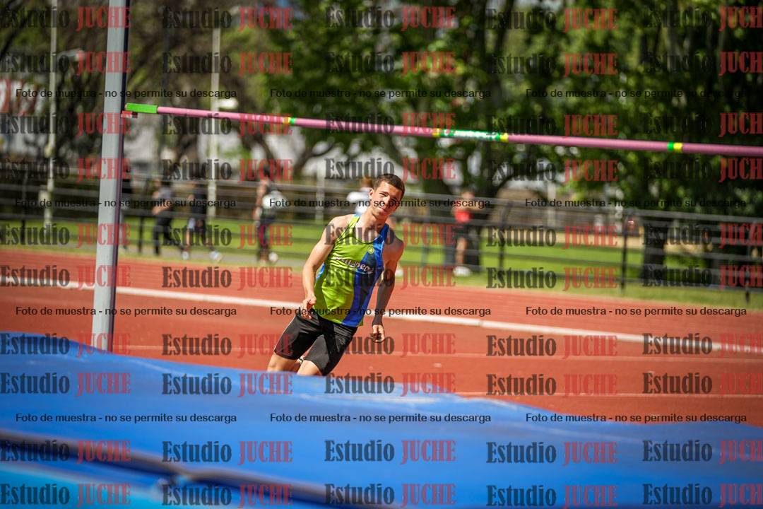 Fotos del salto en alto de varones