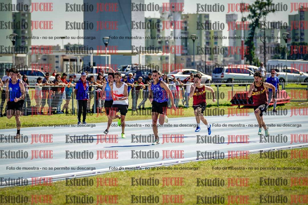 Fotos de los 100 m llanos de varones