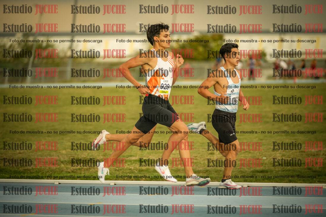 Fotos de los 1000 m llanos de varones