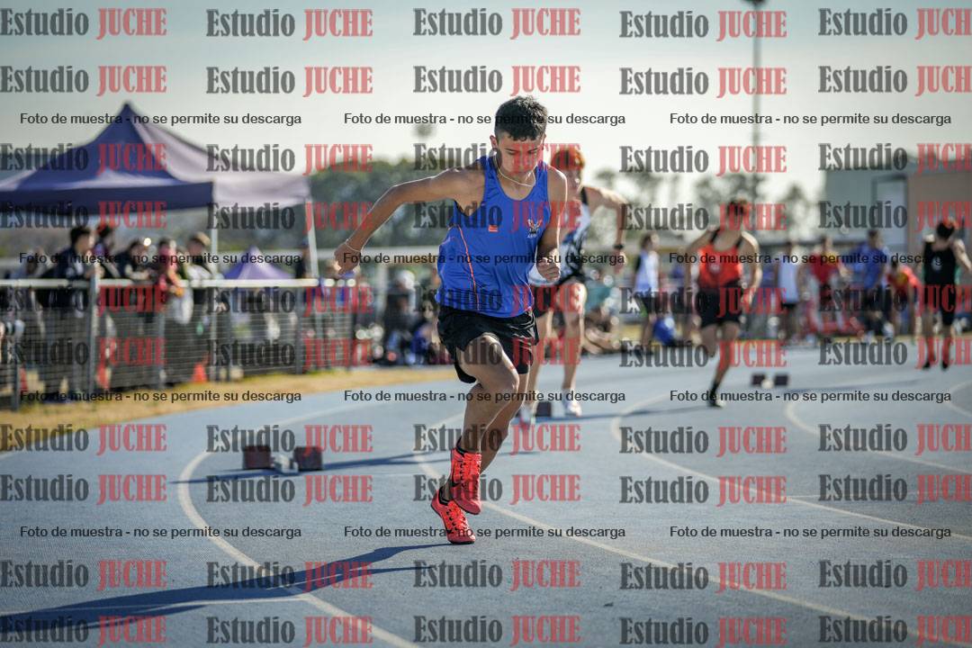 Fotos de los 400 m llanos de varones