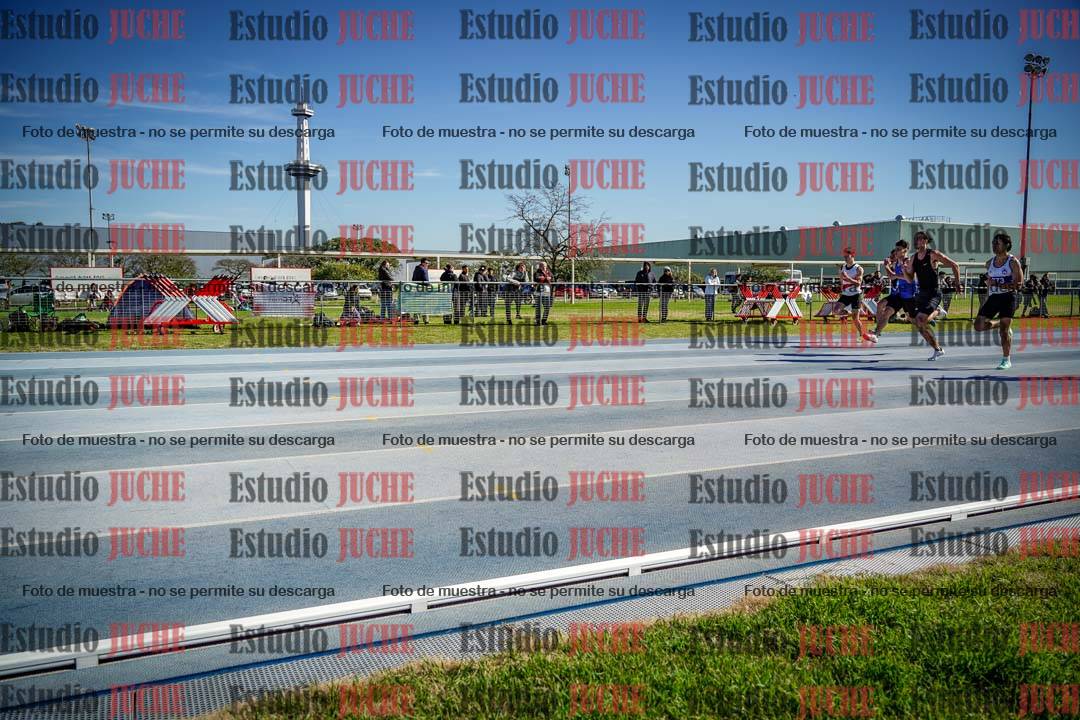 Fotos de los 100 m llanos de varones