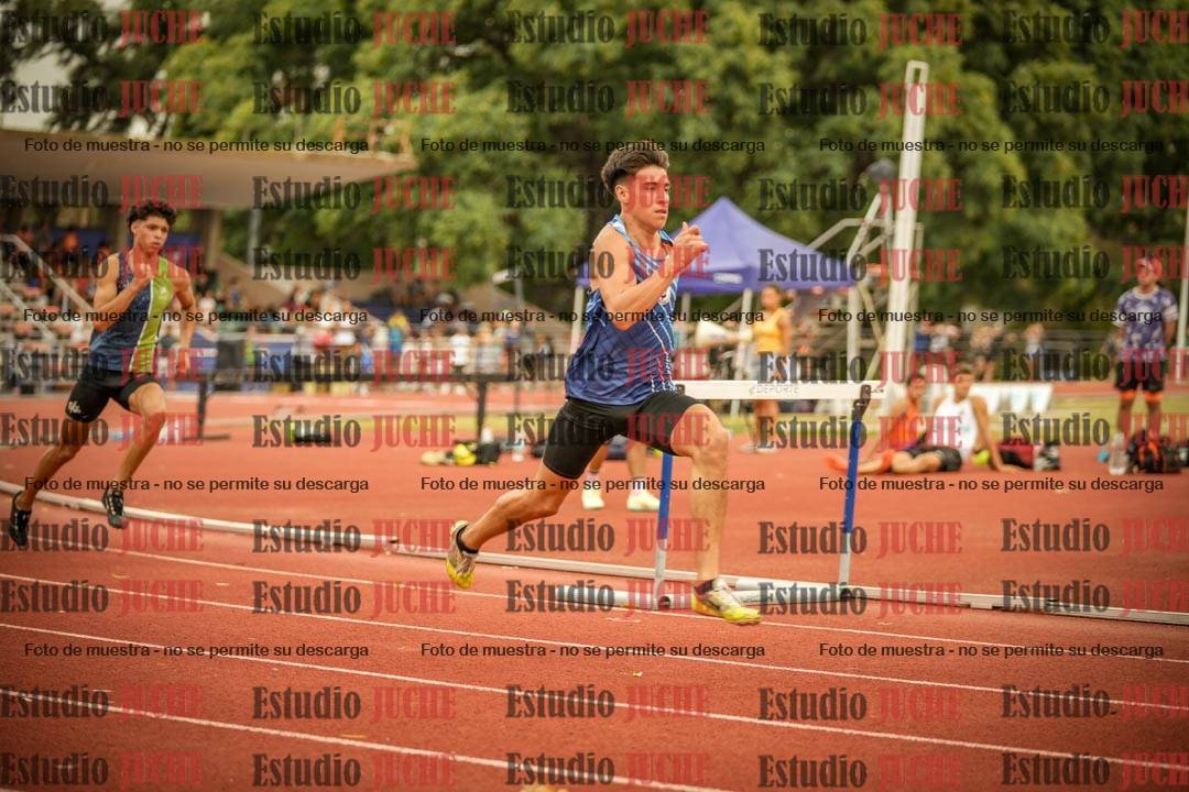 Fotos de los 400 m con vallas de varones