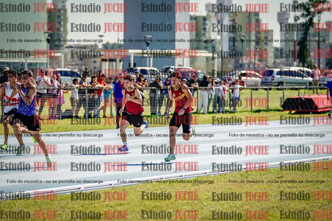 Fotos de los 100 m llanos de varones