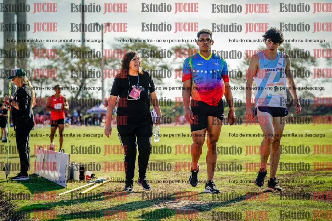 Fotos de jueces y auxiliares de los 3 días