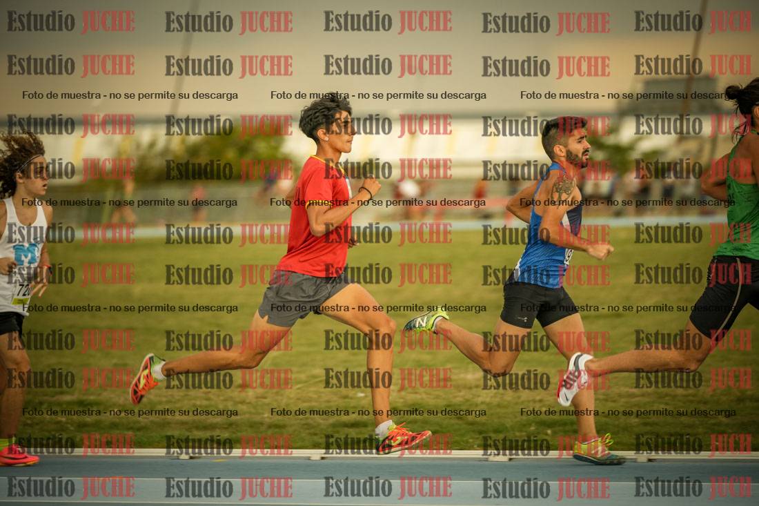 Fotos de los 1000 m llanos de varones