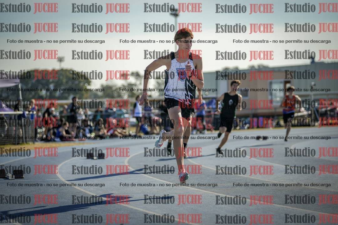 Fotos de los 400 m llanos de varones