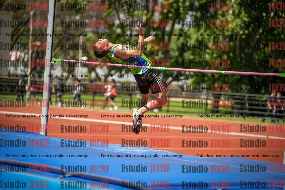 Fotos del salto en alto de varones