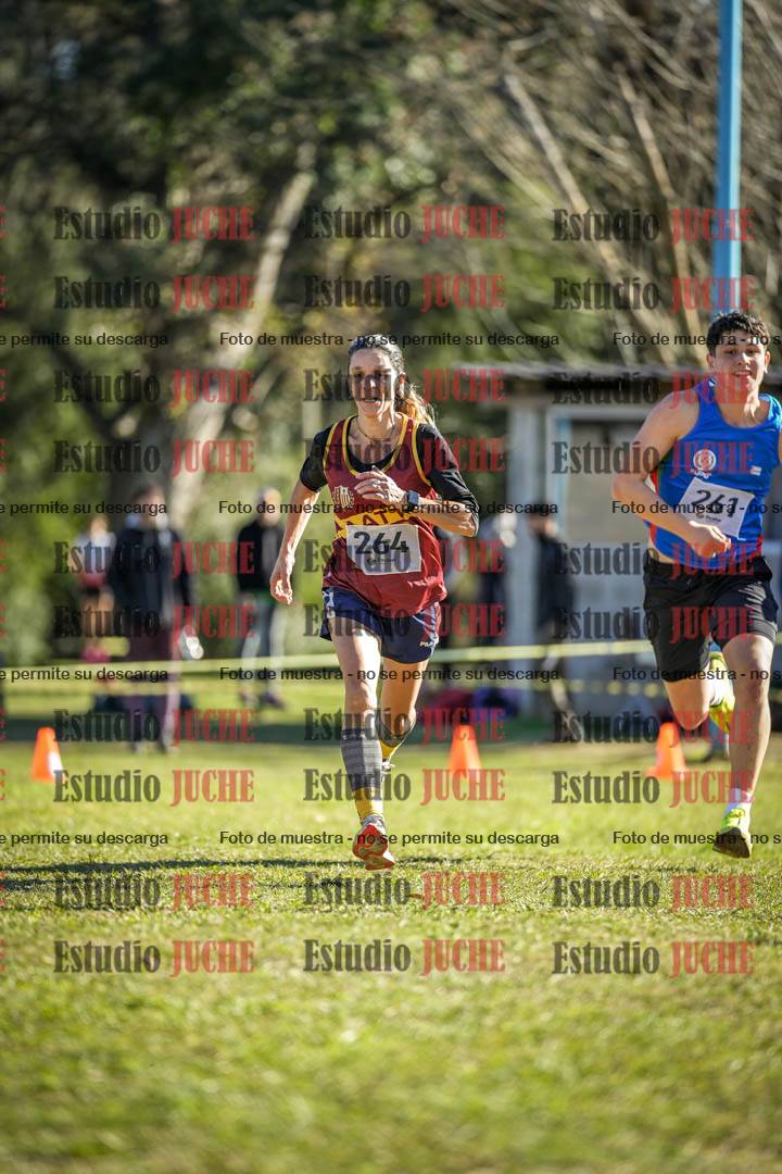 Fotos de la llegada del cross de 6000 m