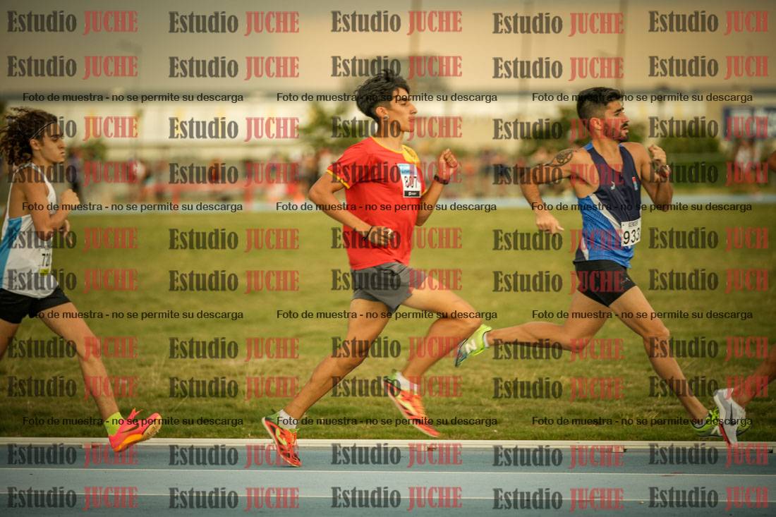 Fotos de los 1000 m llanos de varones