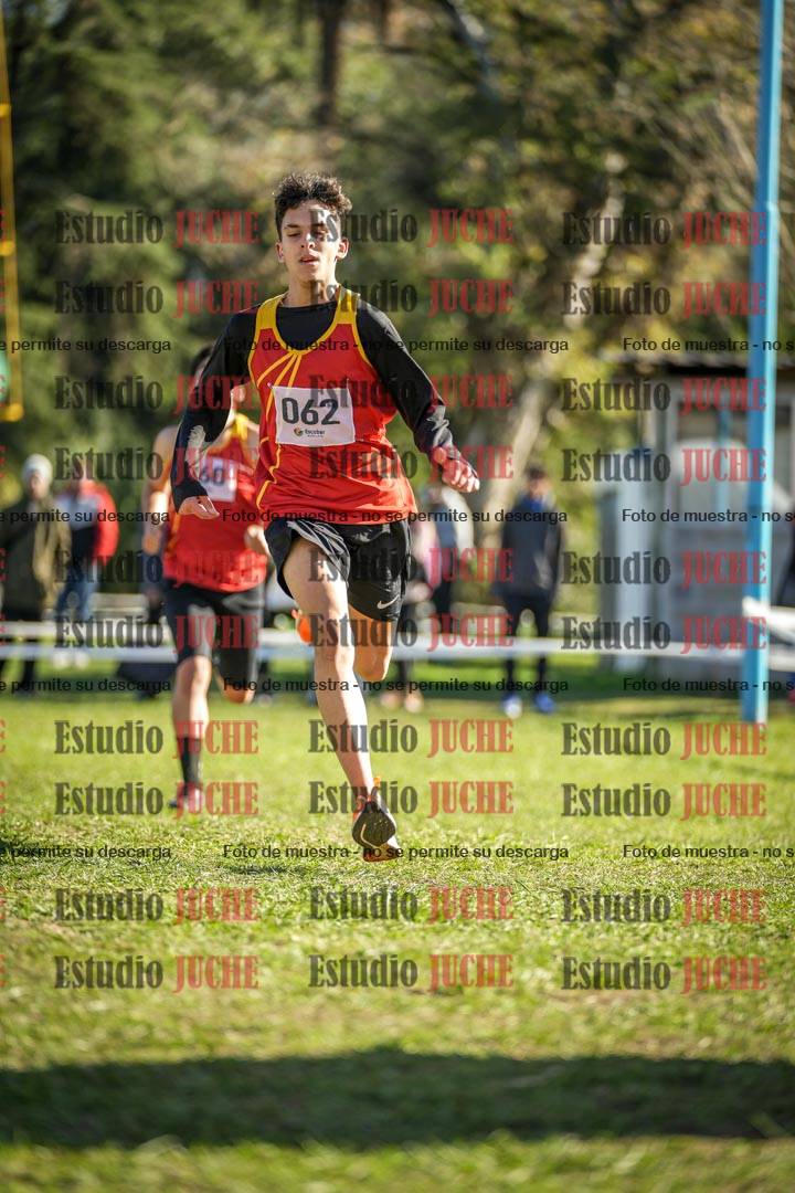 Fotos de la llegada del cross de 3000 m