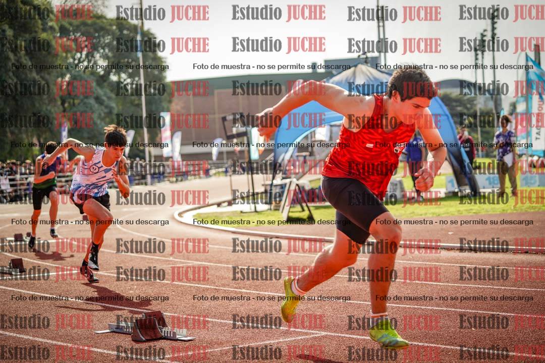 Fotos de los 400 m llanos de varones