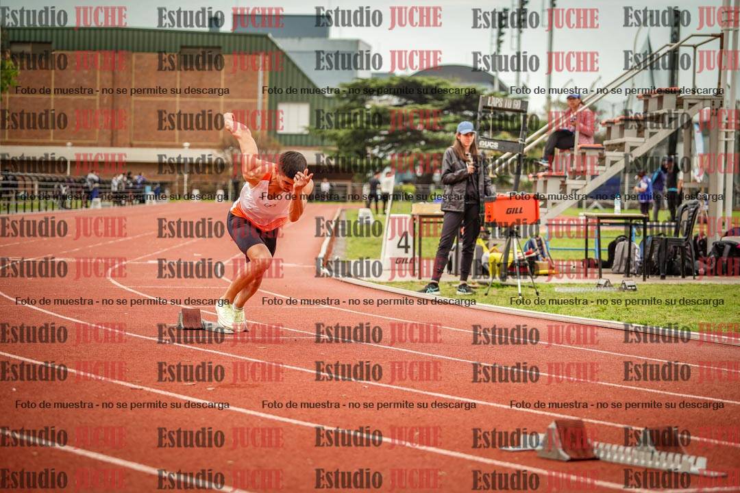 Fotos de los 400 m llanos de varones