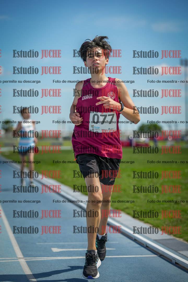 Fotos de los 1000 m llanos de varones
