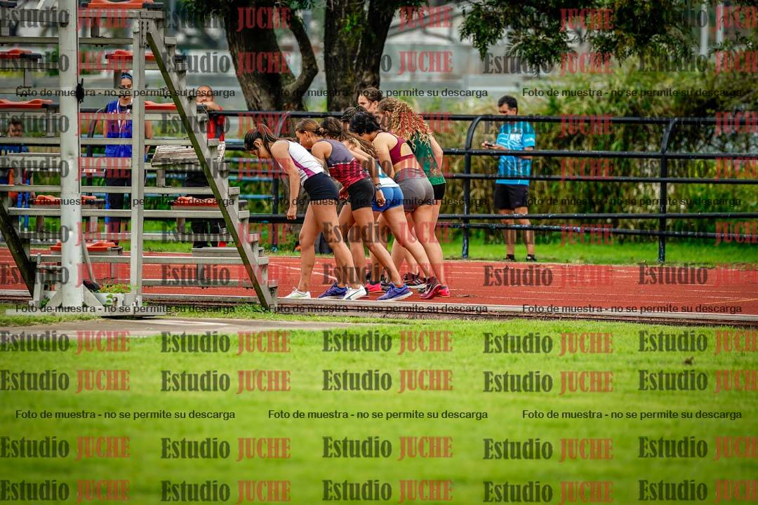 Fotos de los 600 m llanos de mujeres - hexatlón 6