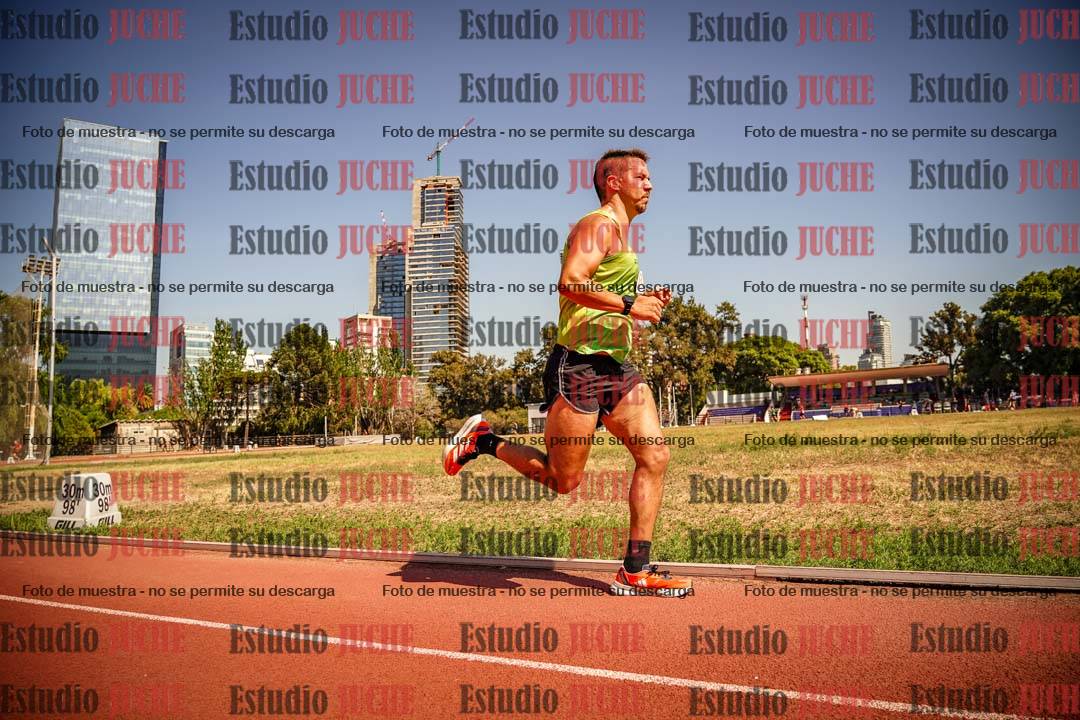 Fotos de los 3000 m llanos de varones