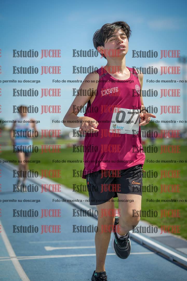 Fotos de los 1000 m llanos de varones
