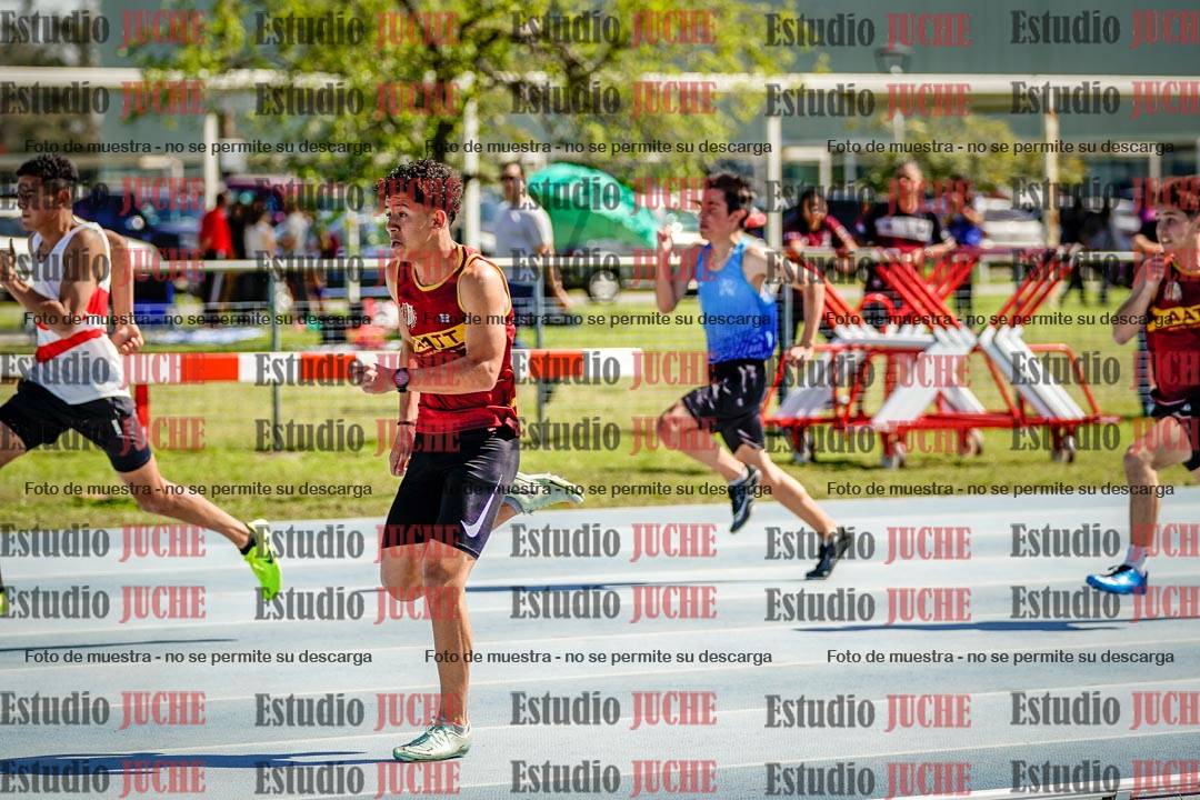 Fotos de los 100 m llanos de varones
